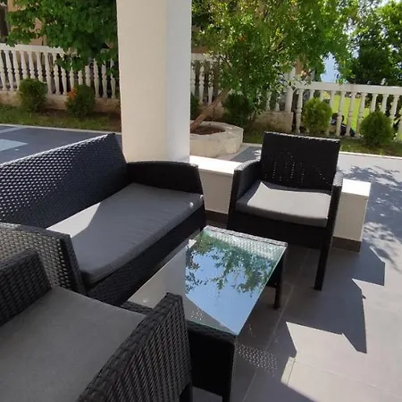 Zoran Apartments Sveti Stefan Esterno foto