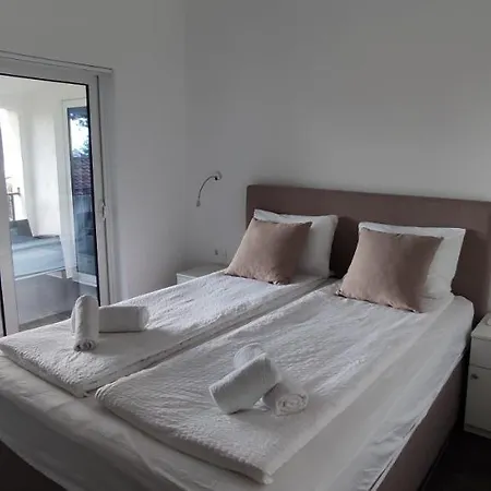 Zoran Apartments Sveti Stefan Esterno foto